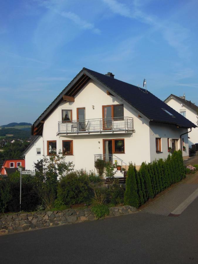 Ferienwohnung Basche Oberzissen 외부 사진