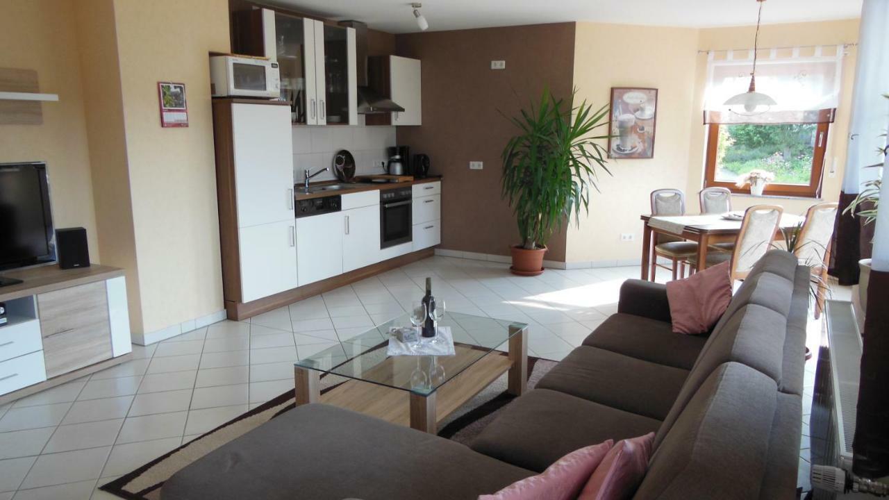Ferienwohnung Basche Oberzissen 외부 사진