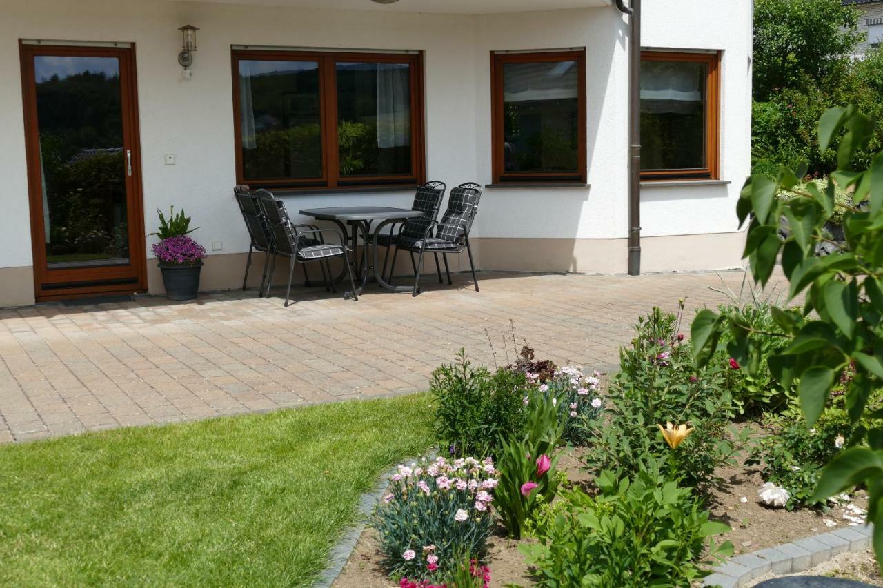 Ferienwohnung Basche Oberzissen 외부 사진